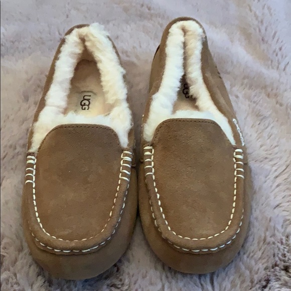 UGG Shoes - UGG slippers